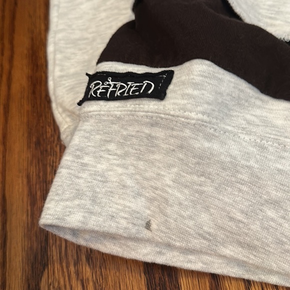 Super Soft Brown University Crew Neck size medium - Picture 4 of 4